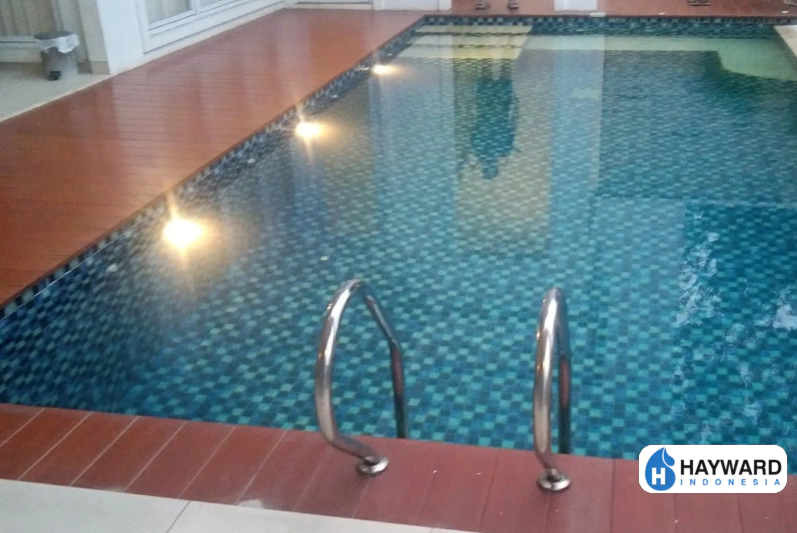 jual lampu kolam renang